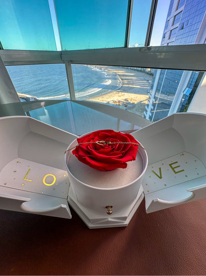 Caixa com Rosa Eterna & Colar Coração Personalizado